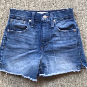 Madewell denim jean shorts. Size 23